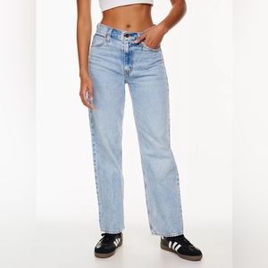 Aritzia Levi’s Dad Jeans